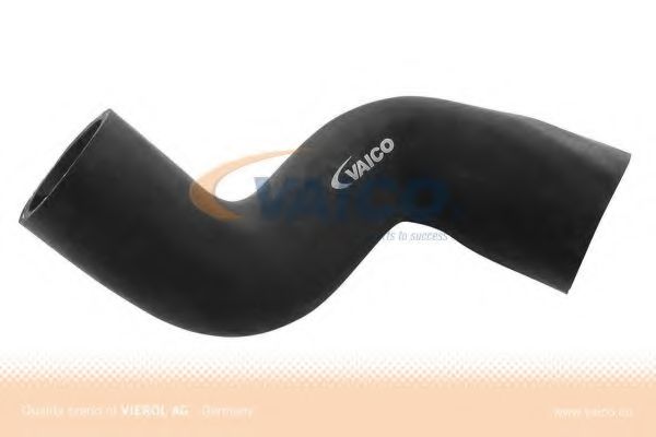 маркуч на радиатора V40-1335