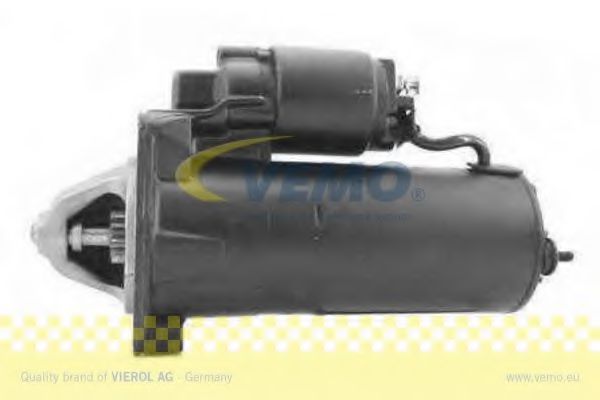 стартер V30-12-13151