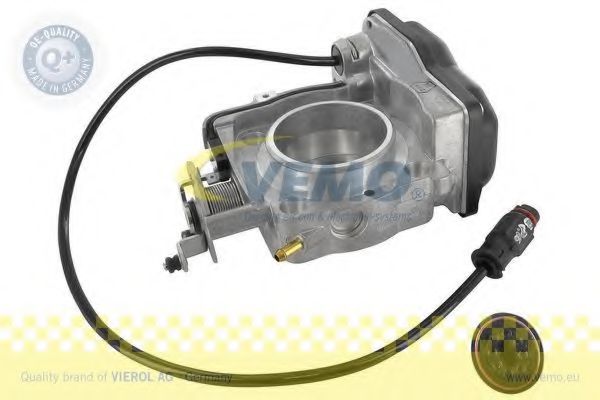 корпус на дроселовата клапа V30-81-0004