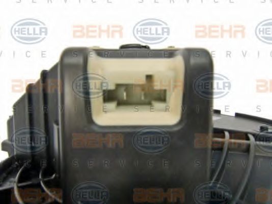 вентилатор вътрешно пространство 8EW 351 042-691