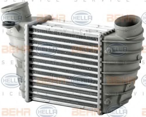 интеркулер (охладител за въздуха на турбината) 8ML 376 700-061