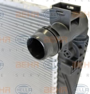 радиатор, охлаждане на двигателя 8MK 376 701-281