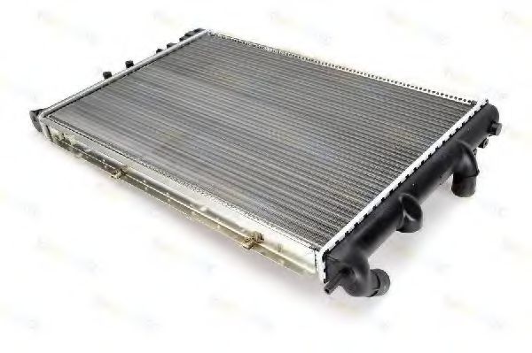 радиатор, охлаждане на двигателя D7R032TT