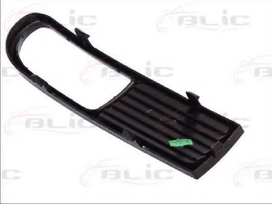 въздухозаборна решетка, броня 6502-07-66079951P